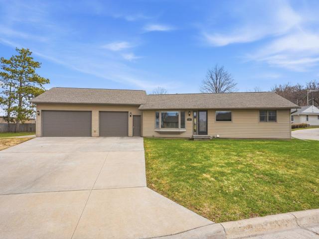 137 Rhame Avenue Red Wing MN 55066 - MLS# 7052833