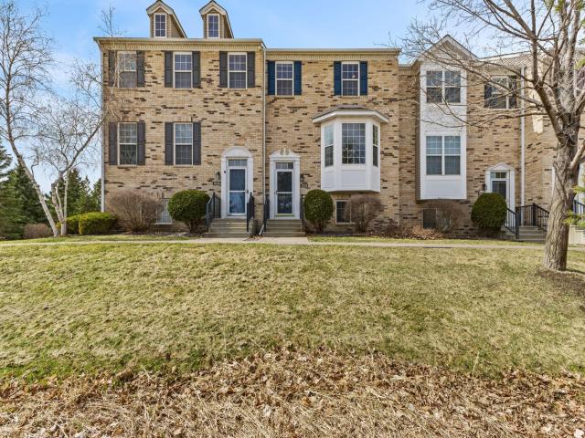 5038 Yuma Lane N Minneapolis MN 55446 - MLS# 7052919