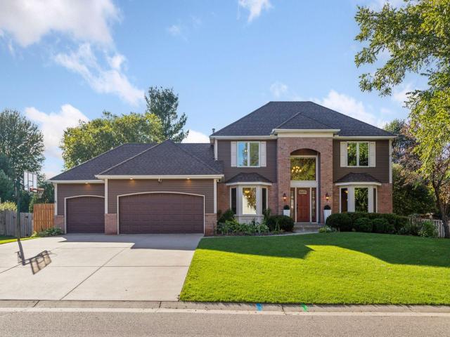 5955 Parkwood Drive Saint Paul MN 55126 - MLS# 7053582