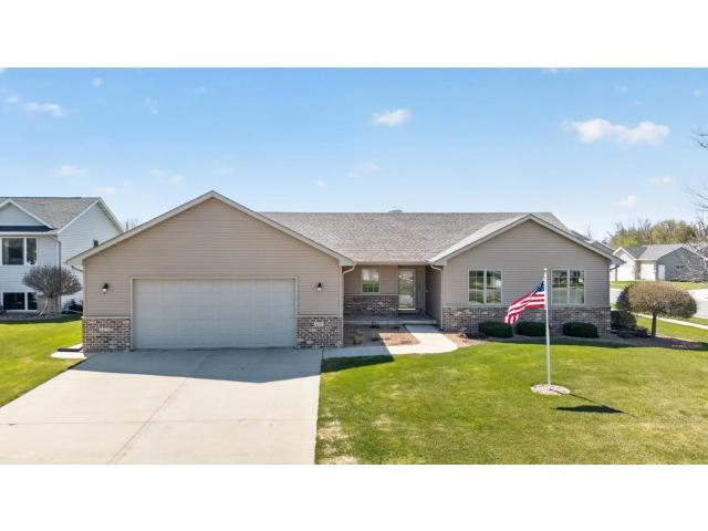 802 Timothy Drive SE Stewartville MN 55976 - MLS# 7053594