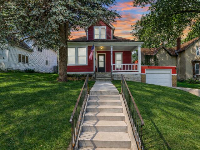 110 Franklin Avenue Owatonna MN 55060 - MLS# 7053850