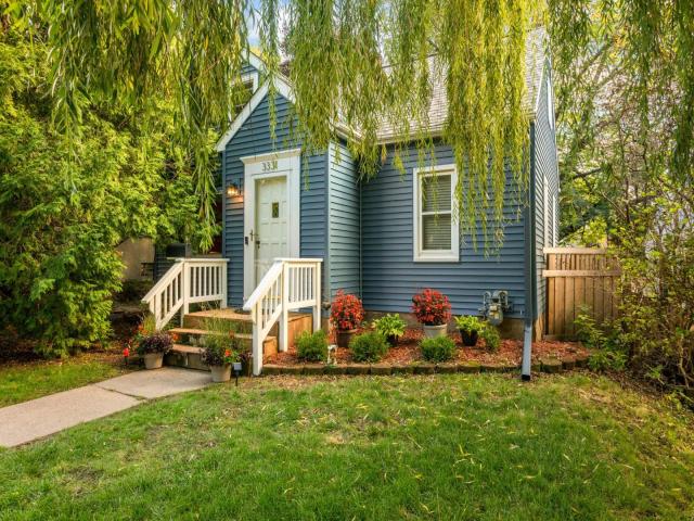 3331 Parkview Boulevard Minneapolis MN 55422 - MLS# 7053927