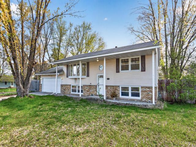 9980 Orleans Lane N Maple Grove MN 55369 - MLS# 7054168