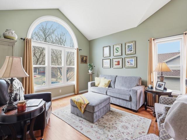 14657 Bridle Ridge Trail NE Prior Lake MN 55372 - MLS# 7054300