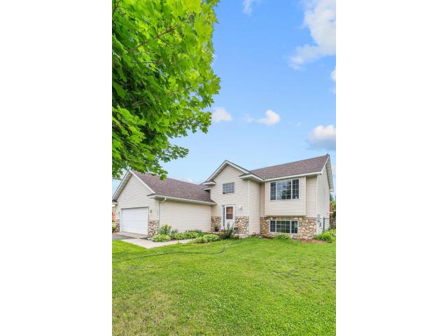 303 Bavaria Lane Waverly MN 55390 - MLS# 7054457