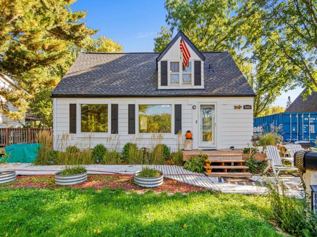 8065 Riverview Terrace NE Minneapolis MN 55432 - MLS# 7054458
