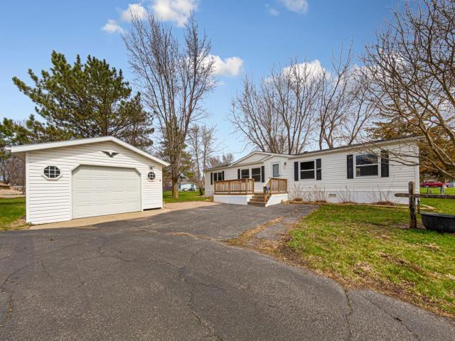 111 Monet Place Mankato MN 56001 - MLS# 7054628