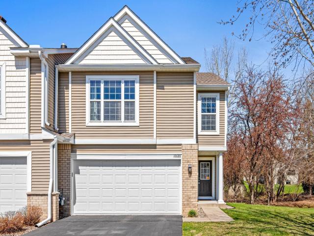 10686 Ironwood Parkway Woodbury MN 55129 - MLS# 7054915