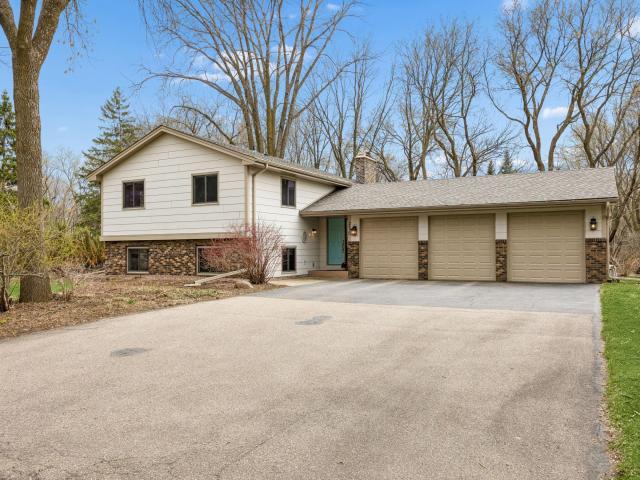 3930 Glendale Drive Excelsior MN 55331 - MLS# 7054918