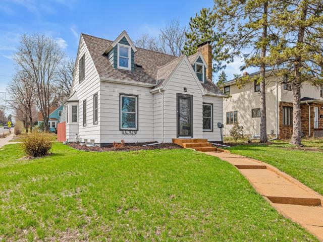 703 16th Avenue N South Saint Paul MN 55075 - MLS# 7054961