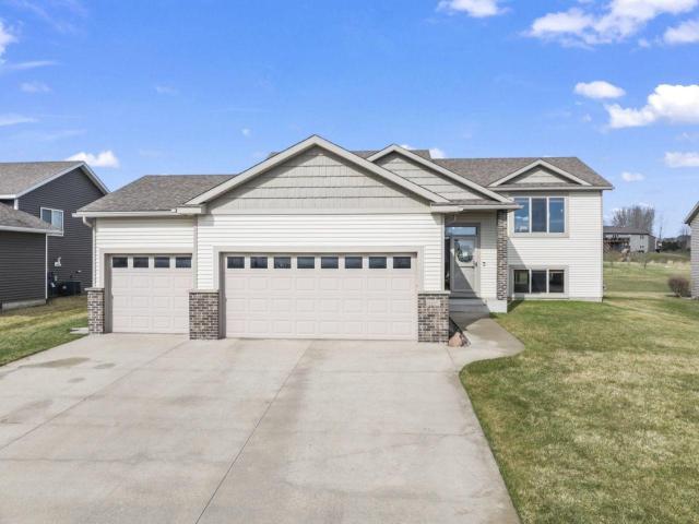 4849 55th Avenue NW Rochester MN 55901 - MLS# 7055272