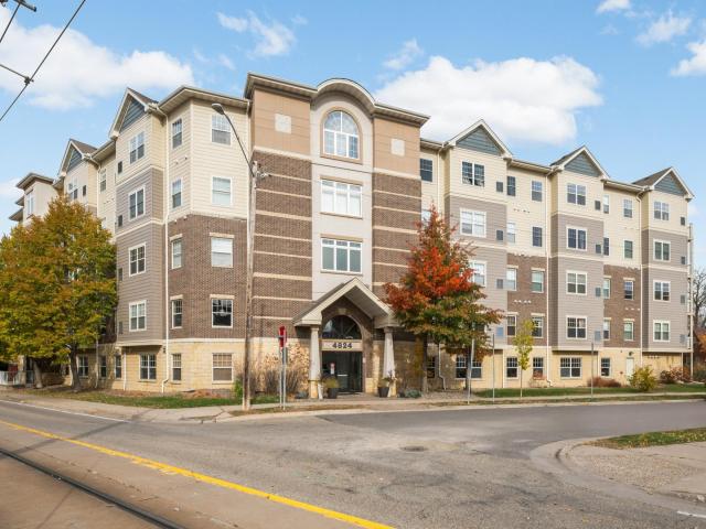 4824 E 53rd Street Unit 410 Minneapolis MN 55417 - MLS# 7055291