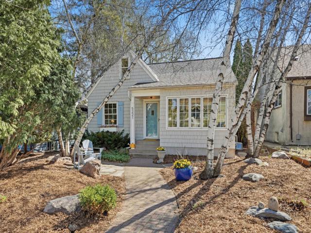 5221 Ewing Avenue S Minneapolis MN 55410 - MLS# 7055362