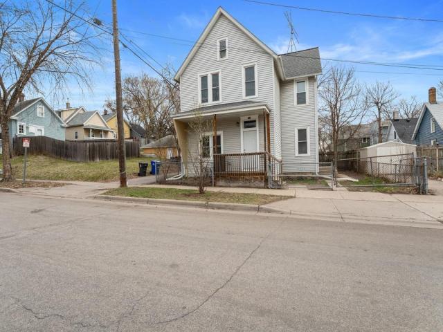 792 Duluth Street Saint Paul MN 55106 - MLS# 7055417