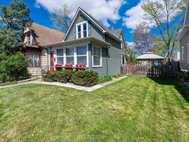 47 Lawson Avenue W Saint Paul MN 55117 - MLS# 7055557