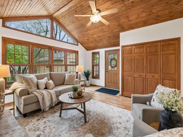 3100 Noble Avenue N Minneapolis MN 55422 - MLS# 7055705