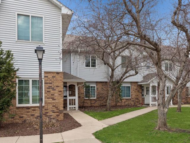 3566 Blue Jay Way Unit 205 Saint Paul MN 55123 - MLS# 7055727