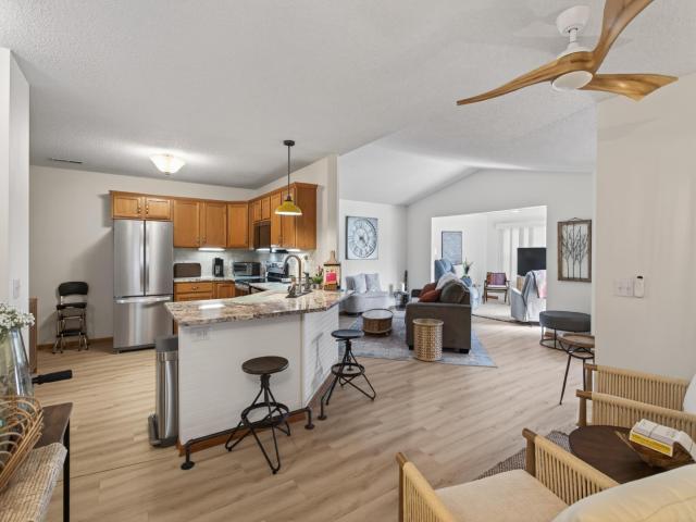 836 Roundhouse Street Shakopee MN 55379 - MLS# 7055784