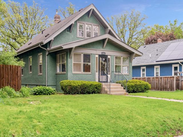 1413 Como Avenue Saint Paul MN 55108 - MLS# 7055812