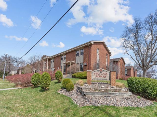 2130 14th Street NW Unit 2 Saint Paul MN 55112 - MLS# 7055955