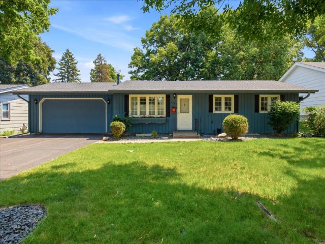 2273 Pleasant View Drive Saint Paul MN 55112 - MLS# 7055988