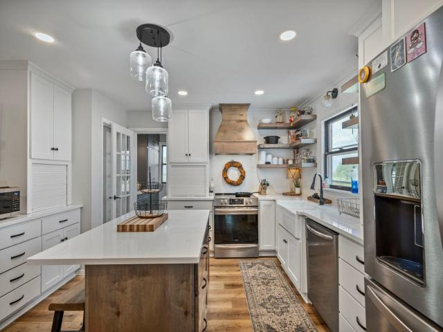 12406 Highway 212 Glencoe MN 55336 - MLS# 7056016