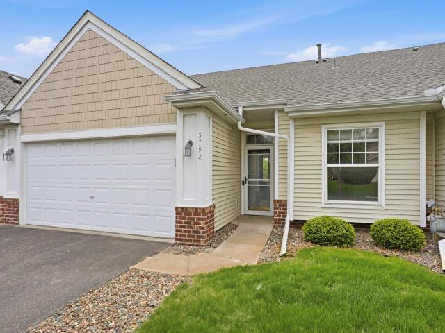 5792 Prairie Ridge Drive Unit 182 Shoreview MN 55126 - MLS# 7056120
