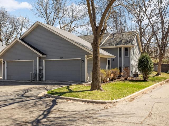 2716 River Woods Lane Burnsville MN 55337 - MLS# 7056182