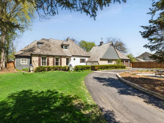 5404 Interlachen Boulevard Edina MN 55436 - MLS# 7056421