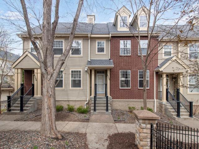 8294 Townsend Drive Eden Prairie MN 55344 - MLS# 7056424