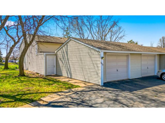 8937 Ironwood Avenue S Cottage Grove MN 55016 - MLS# 7056484