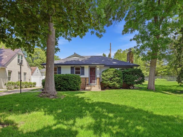 2717 30th Avenue NE Minneapolis MN 55418 - MLS# 7056729