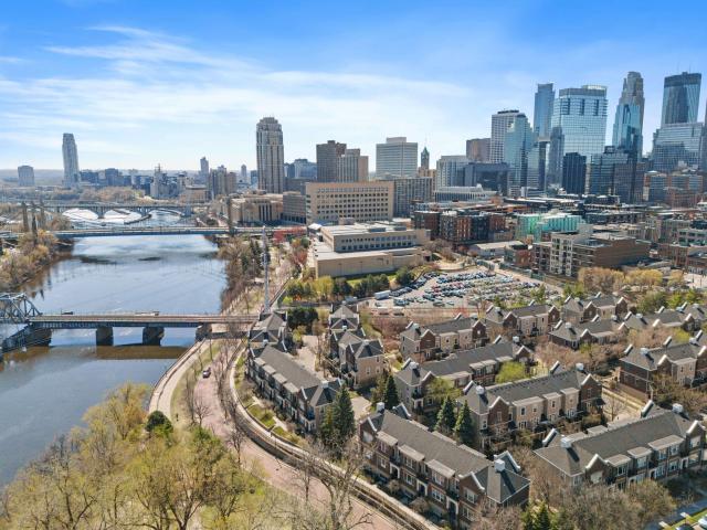 61 4th Avenue N Unit 102 Minneapolis MN 55401 - MLS# 7056829