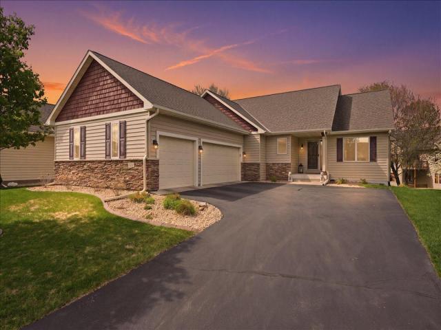 11825 Erskin Circle Blaine MN 55449 - MLS# 7057010