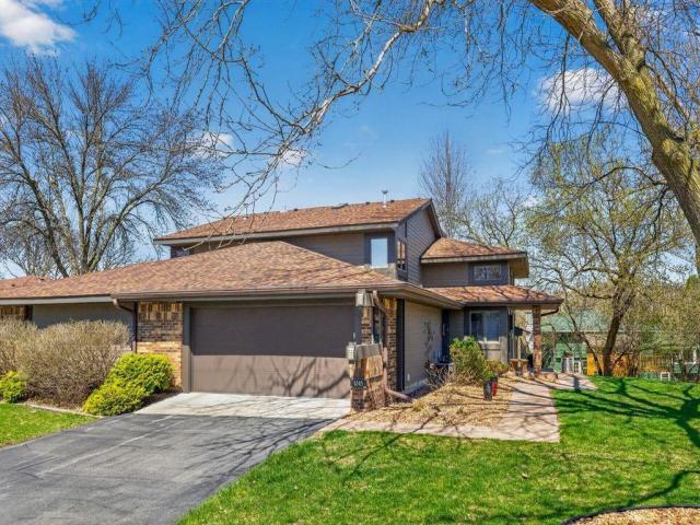 1245 19th Avenue NE Rochester MN 55906 - MLS# 7057190