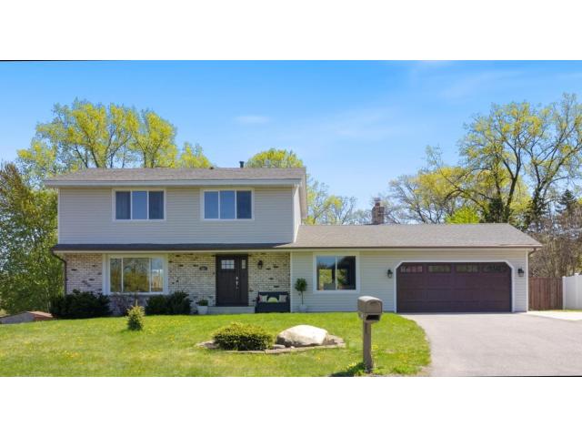 221 Burncrest Court Burnsville MN 55337 - MLS# 7057321