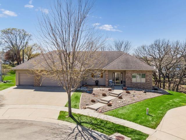 2708 Century Lane NE Rochester MN 55906 - MLS# 7057351