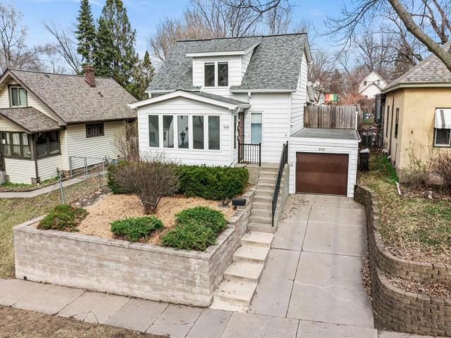 1088 Arundel Street Saint Paul MN 55117 - MLS# 7057396