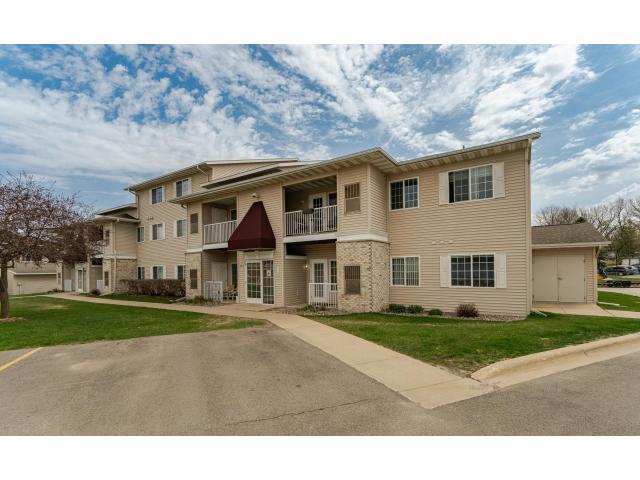 875 37th Avenue NW Unit B Rochester MN 55901 - MLS# 7057502