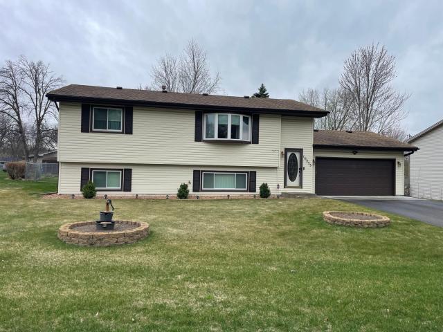 10253 101st Avenue N Maple Grove MN 55369 - MLS# 7057513