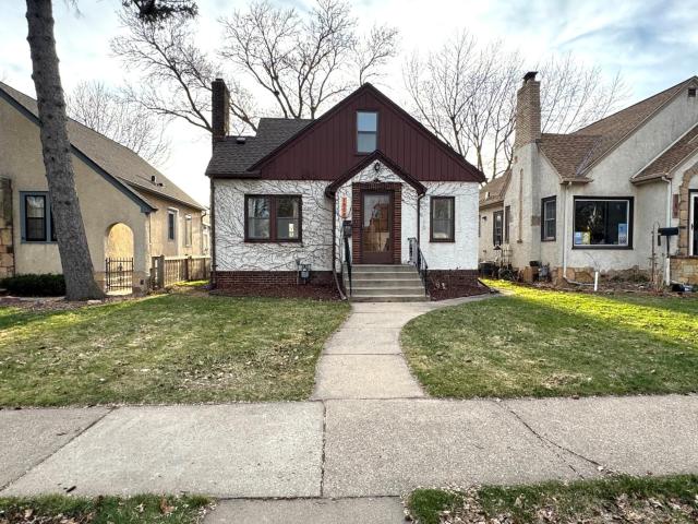 1555 Holton Street Saint Paul MN 55108 - MLS# 7057836