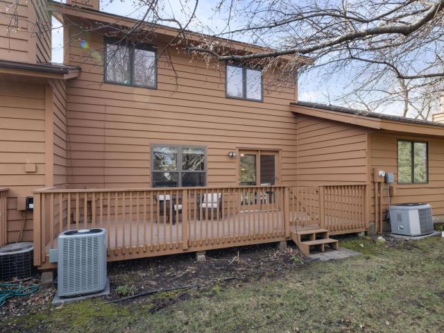 5413 Upper 147th Street W Apple Valley MN 55124 - MLS# 7057901