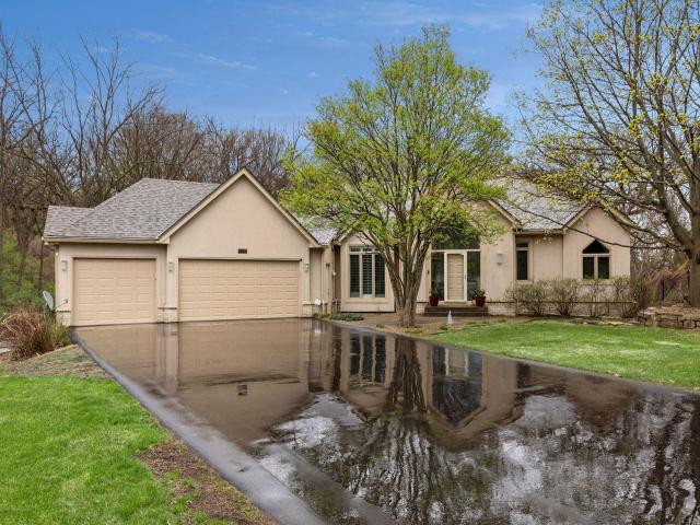6954 Kenmare Drive Bloomington MN 55438 - MLS# 7058032