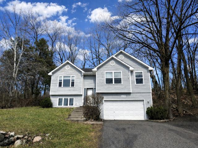 4275 Hanrehan Lake Boulevard Savage MN 55378 - MLS# 7058096