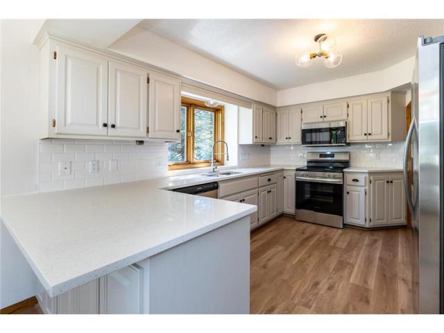 5619 Dunlap Avenue N Shoreview MN 55126 - MLS# 7058123