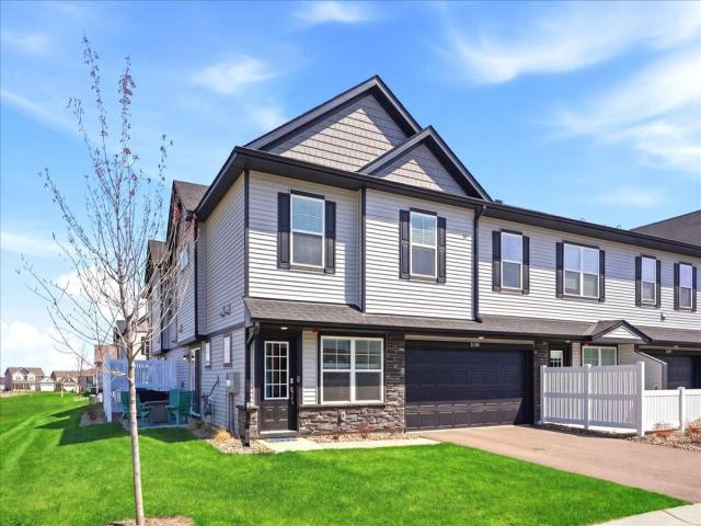 5245 Long Pointe Pass Woodbury MN 55129 - MLS# 7058139