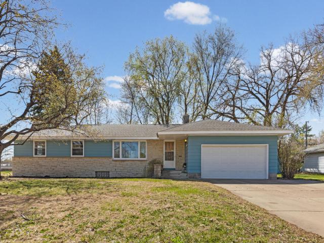 4243 Douglas Drive N Minneapolis MN 55422 - MLS# 7058370