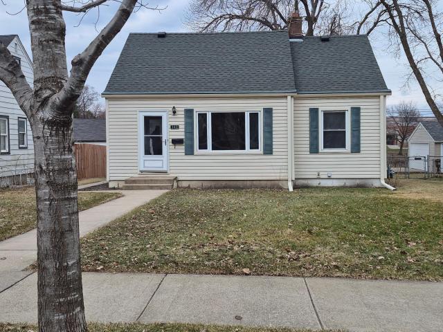 142 Van Buren Avenue S Hopkins MN 55343 - MLS# 7058437