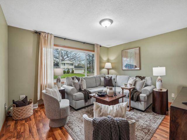 3725 80th Avenue N Brooklyn Park MN 55443 - MLS# 7058585