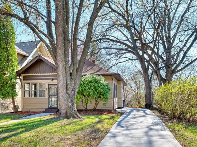 740 Como Avenue Saint Paul MN 55103 - MLS# 7058601